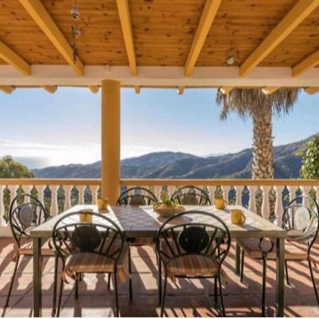 Casa Laura Villa Фригиляна Екстериор снимка