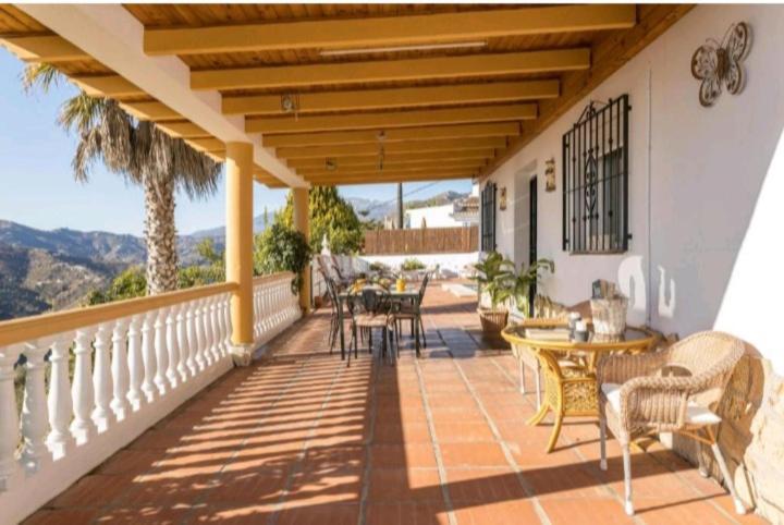 Casa Laura Villa Фригиляна Екстериор снимка